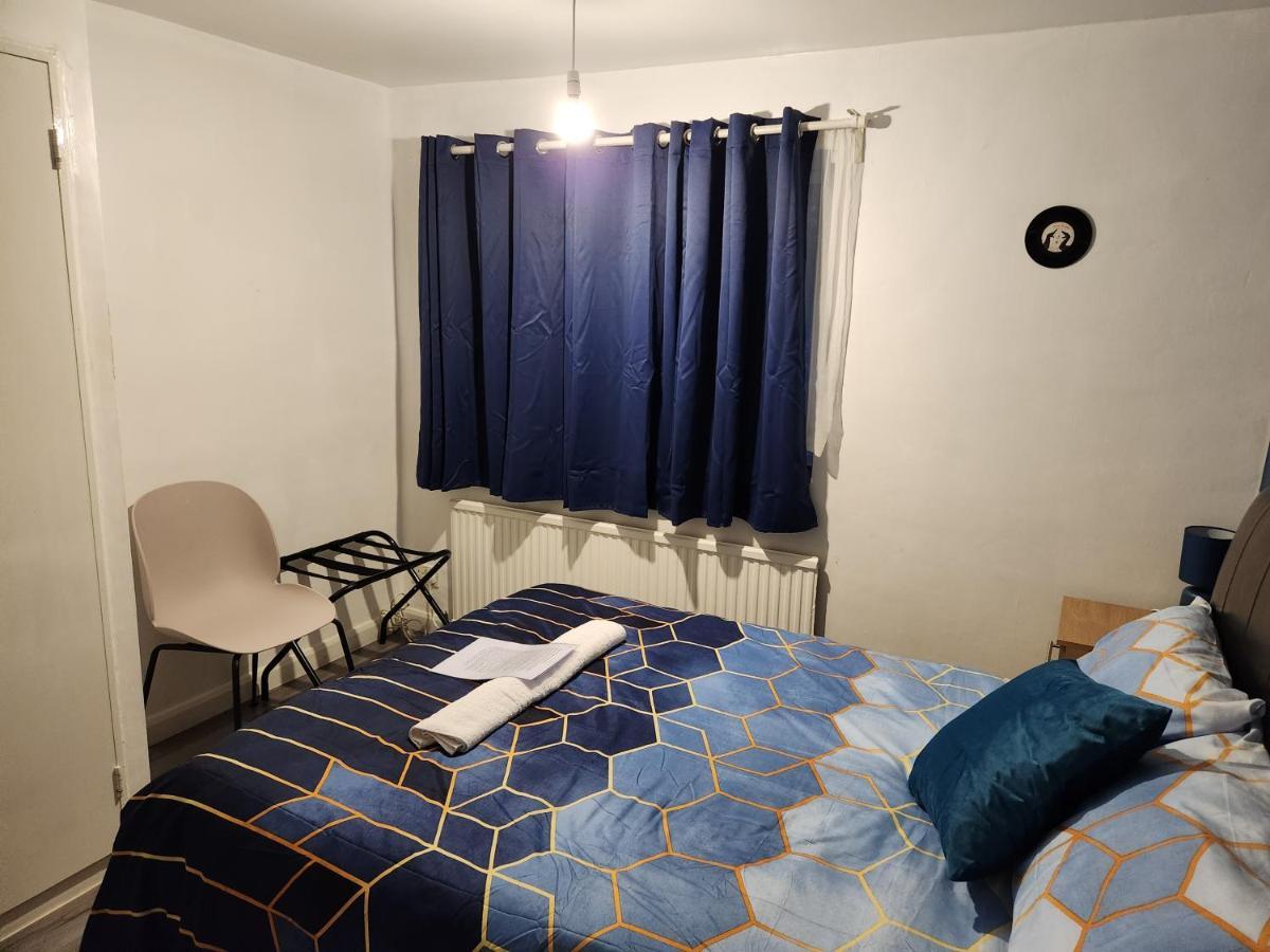 Gatwick Star Night Stay - Gatwick ครอว์ลีย์ ภายนอก รูปภาพ