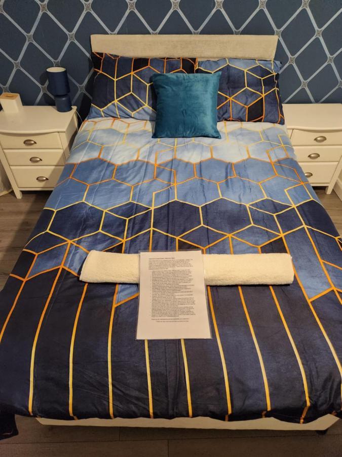 Gatwick Star Night Stay - Gatwick ครอว์ลีย์ ภายนอก รูปภาพ