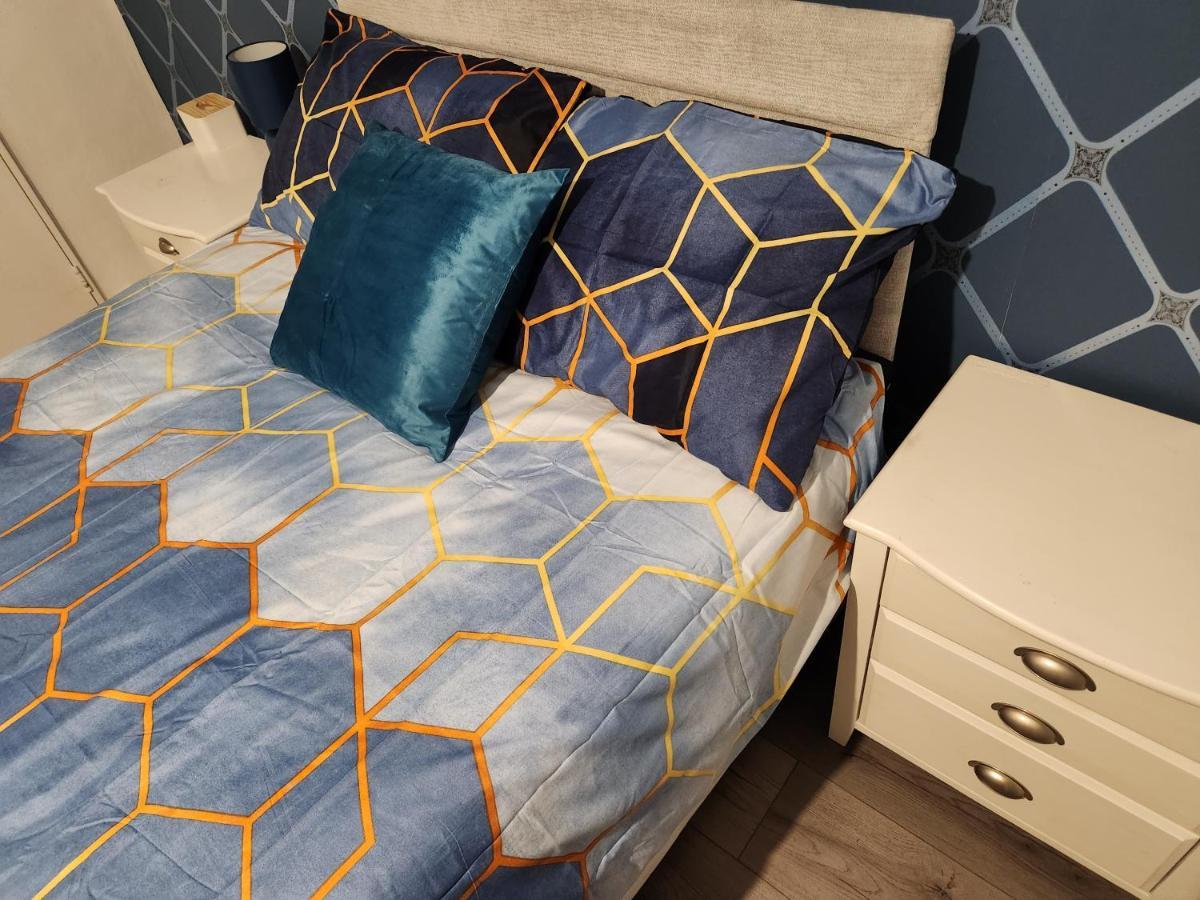 Gatwick Star Night Stay - Gatwick ครอว์ลีย์ ภายนอก รูปภาพ