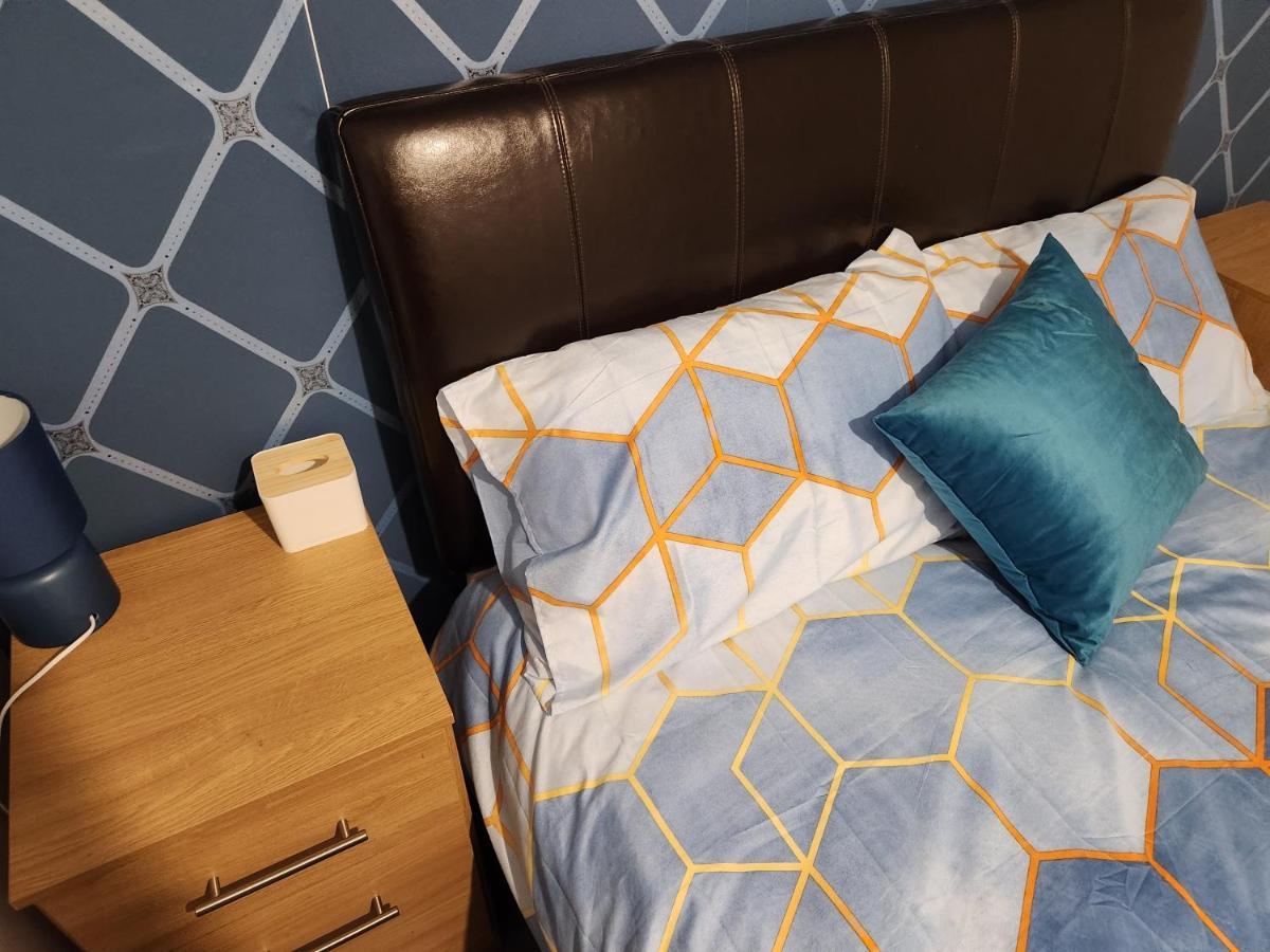 Gatwick Star Night Stay - Gatwick ครอว์ลีย์ ภายนอก รูปภาพ