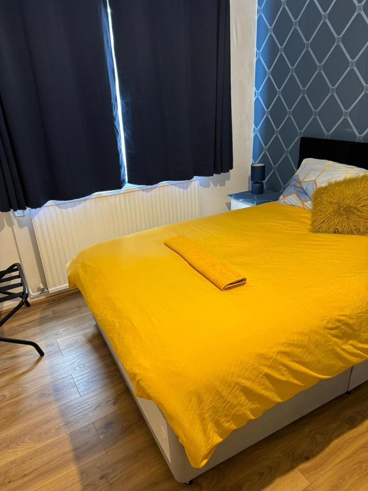 Gatwick Star Night Stay - Gatwick ครอว์ลีย์ ภายนอก รูปภาพ
