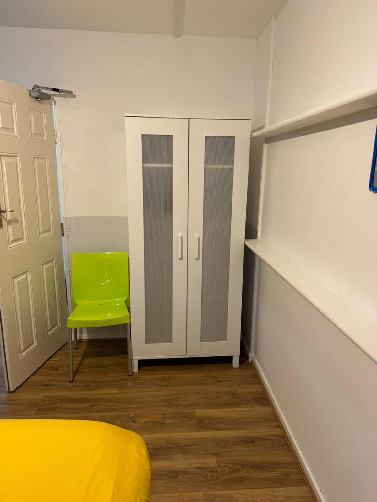 Gatwick Star Night Stay - Gatwick ครอว์ลีย์ ภายนอก รูปภาพ