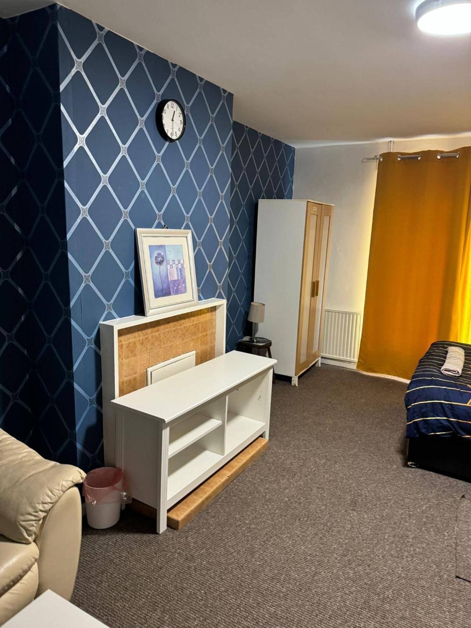 Gatwick Star Night Stay - Gatwick ครอว์ลีย์ ภายนอก รูปภาพ