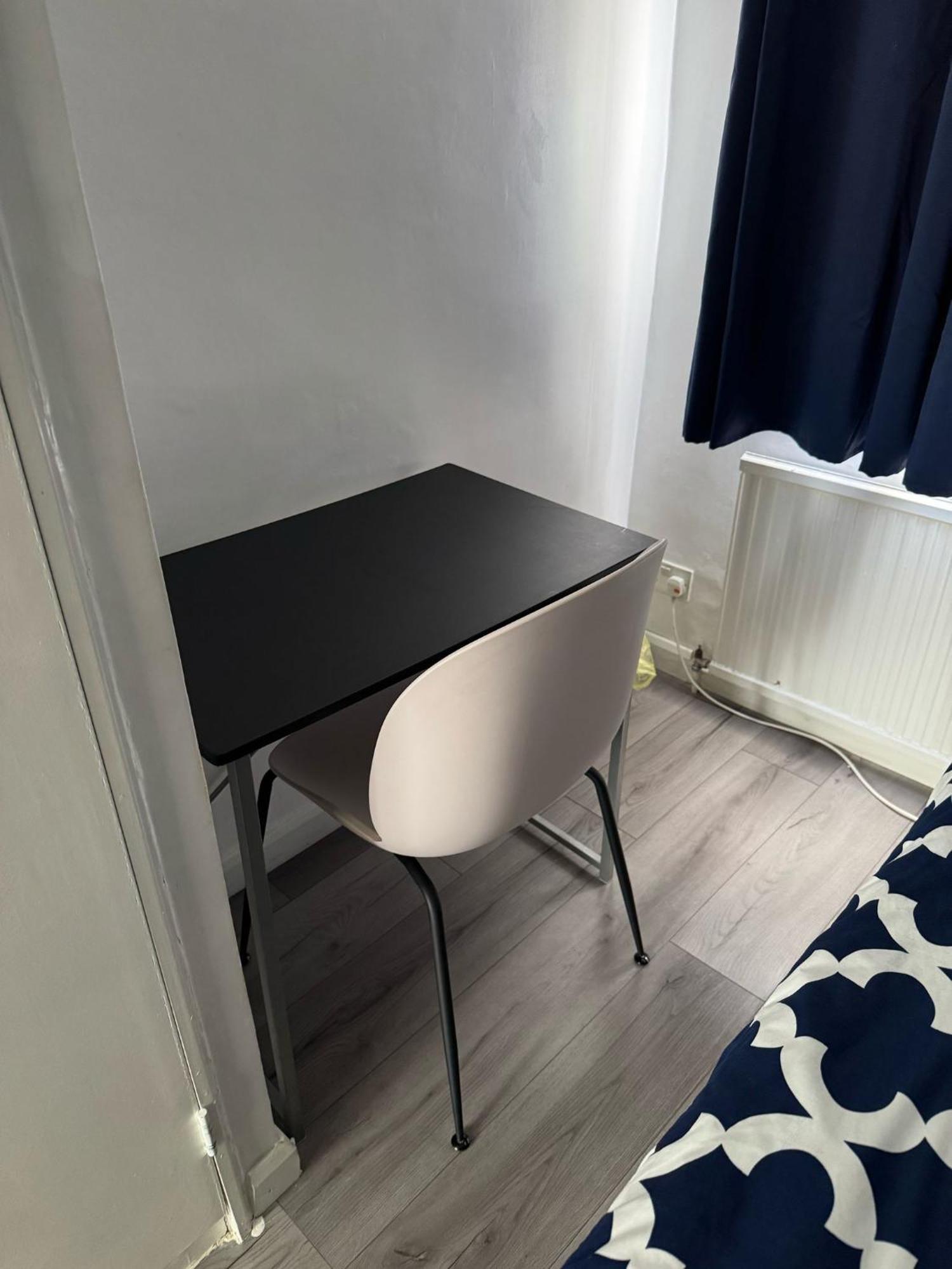 Gatwick Star Night Stay - Gatwick ครอว์ลีย์ ภายนอก รูปภาพ